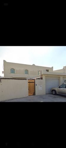 للبيع فلل متلاصقه بالعزيزيه
