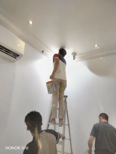 Painting service