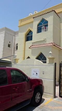 الرواد للاستثمار العقاري٠٠٠٠١٧