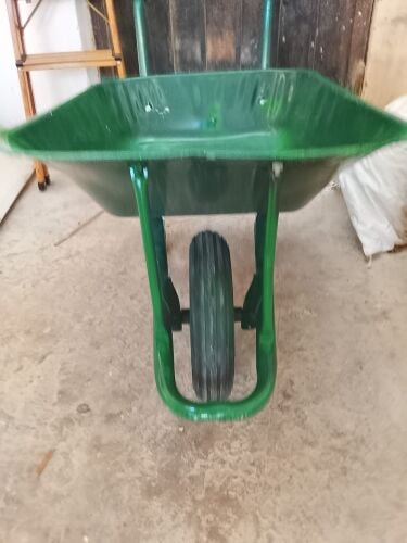 wheel barrow for sale
