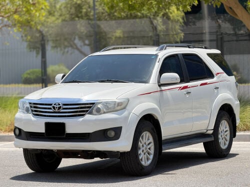 Toyota Fortuner V6