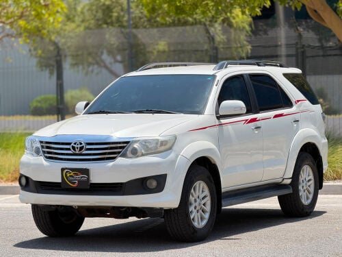 Toyota Fortuner V6