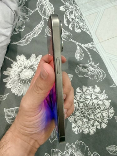 Iphone 15 pro max in mint condition