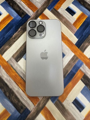iPhone 16 Power Max