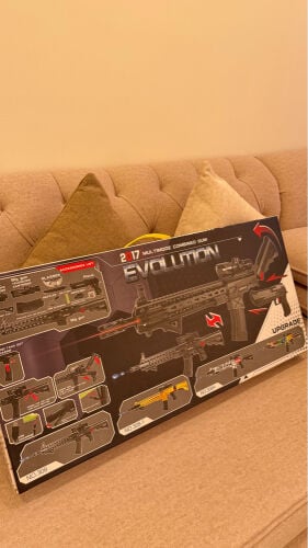 gun toy works with battery 