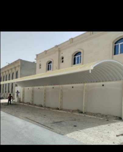 مظلات للسيارة