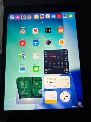 iPad 8 generation SIM card 128 gb