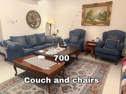 coach + 2 chairs + table