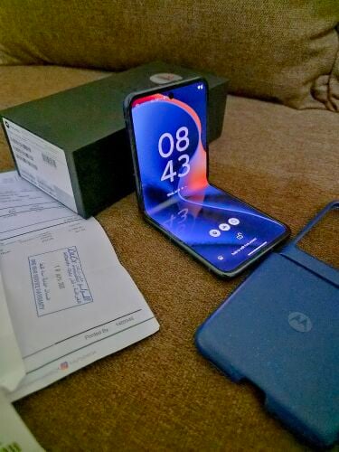 Motorola Razr 60 Flip Under Warrant