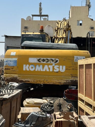 komatso. pc. 200