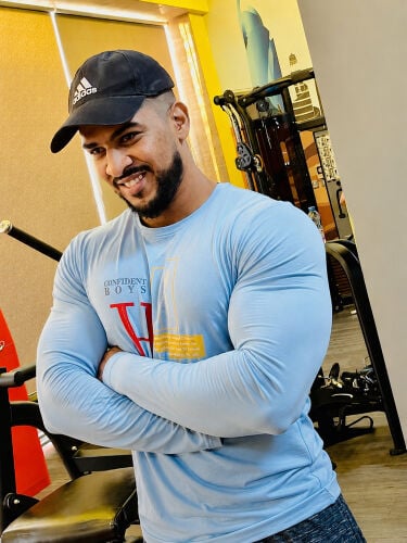 مدرب شخصي ذو خبره 