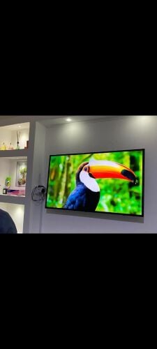 TCL 49 inch smart TV Very good cond