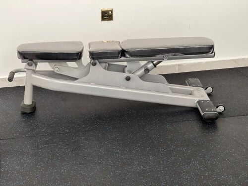 adjustable hydraulic bench 
