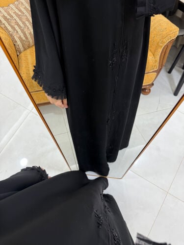 عبايات جديدة للبيع