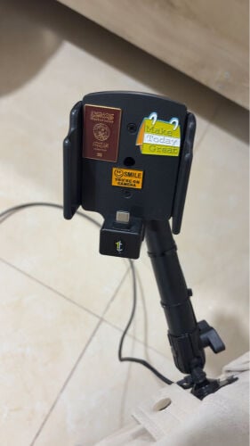ثابت تايب سي تقدر تثبت فيه برو و بروماكس مستخدم اسبوعين الفاتوره موجوده عليه ضمان سنه كامله 