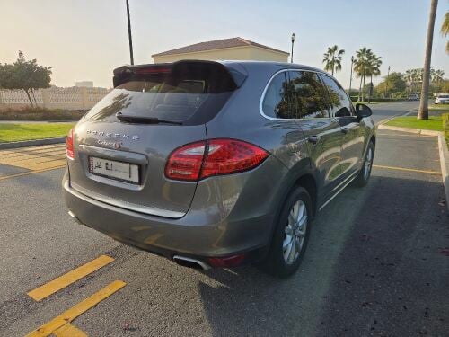 Perfect condition porsche cayenne 6