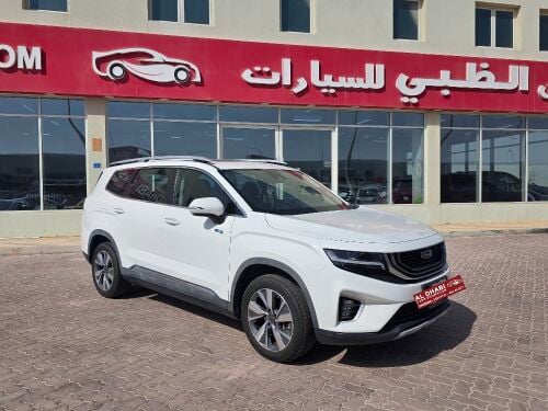 جيلي اوكافانكو ابيض 2022