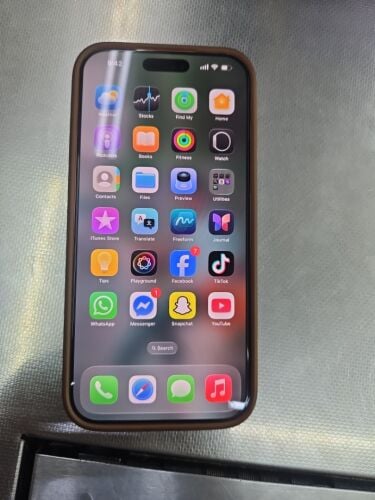 I phone 17 pro max