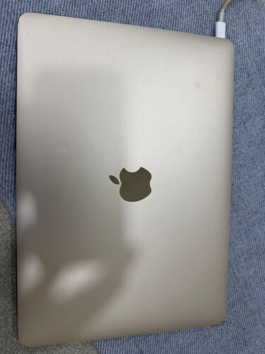 Apple MacBook 
