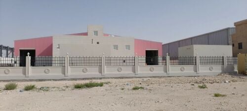 للبيع مصنع حديد في الصناعيه الجدي