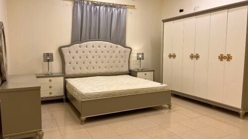midas brand bedroom set for sell