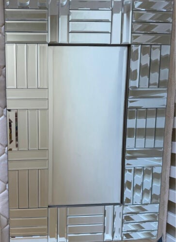 wall mirror 