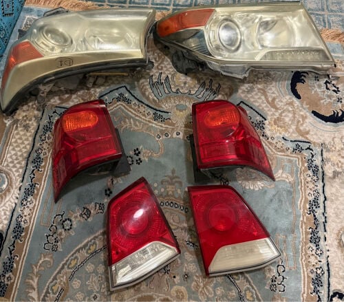 Land Cruiser 2014 inside accessorie