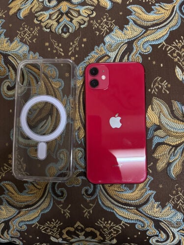 iPhone 11 128gb battery 100 