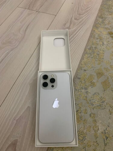 للبيع