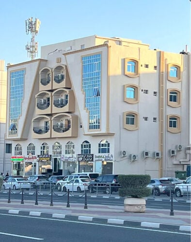 تامر العطار