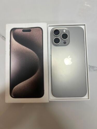 iPhone 15 Pro Max
