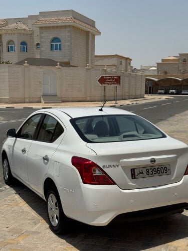 NISSAN SUNNY