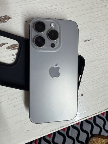 iPhone 15 pro 