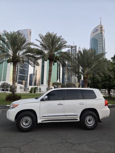 toyota land cruiser vxr v8 2014 5.7