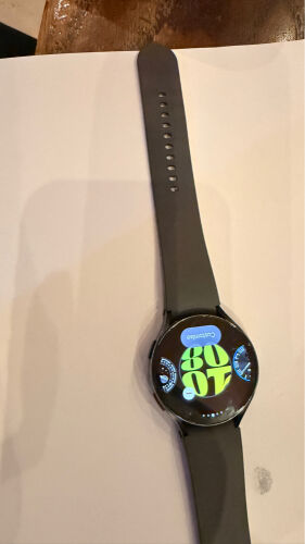 samsung whatch 5 •(44mm)