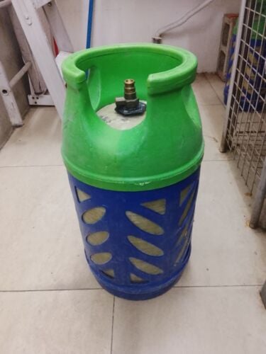 Gas cylinder