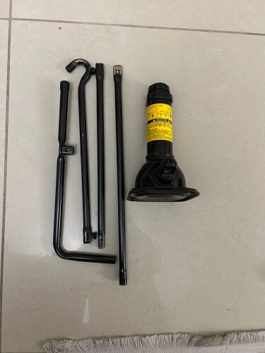 car jack