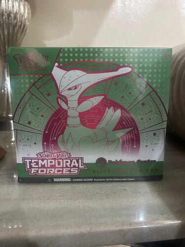 pokemon Center temporal forces etb 