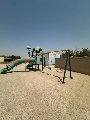 مراجيح كبار للبيع