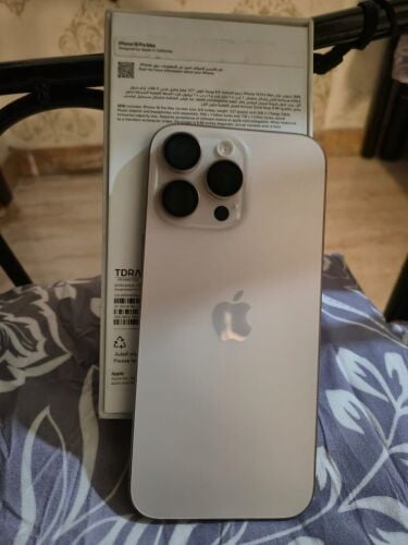 iPhone 16 pro max