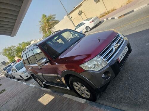Mitsubishi pajero full option