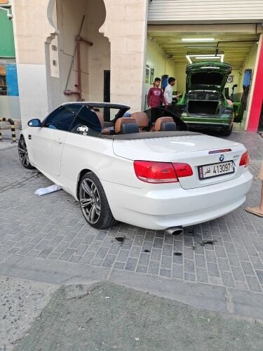 320 i
