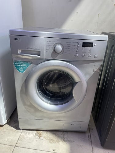 LG 7 kg W/M for Sale 30989248