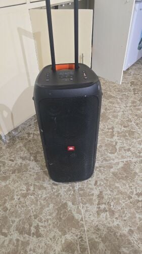 JBL Speaker