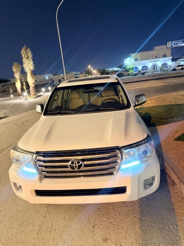 Toyota Land Cruiser 2010 VXR V8