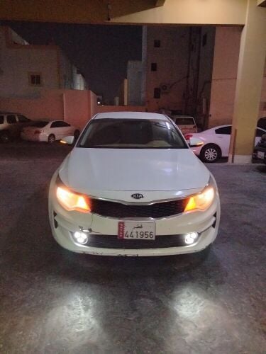 For sale: a very excellent Kia car