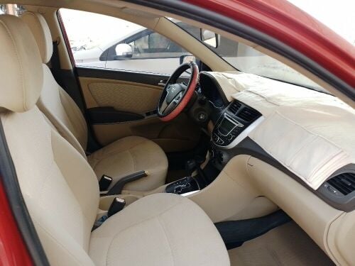 Hyundai accent 2013