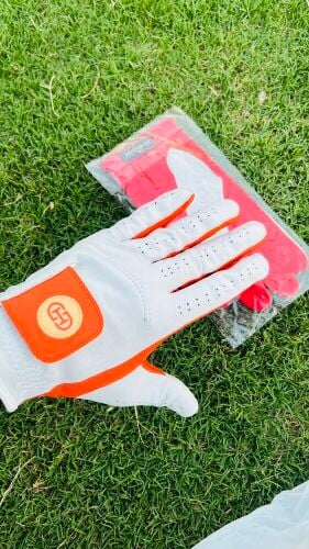 Golf gloves