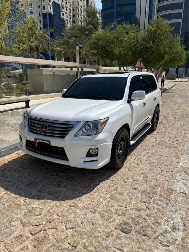 LEXUS LX570 2010 