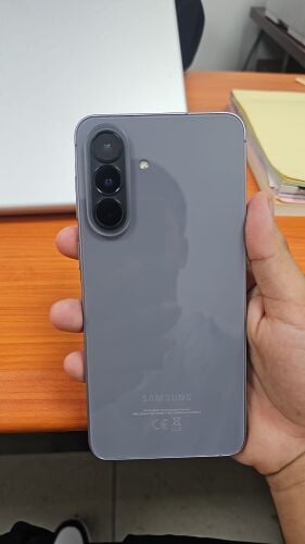 Samsung A57
